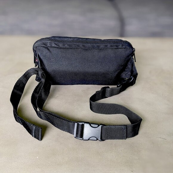 Jansport Fanny Pack / Waistpack Black Mens - Picture 3 of 10